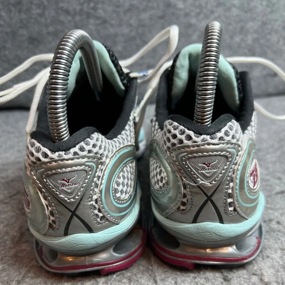 Mizuno Wave Creation 13 Womens Running Shoes Silver Red White Sneakers Size 7